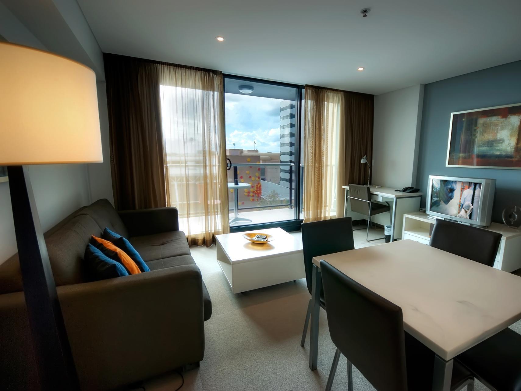 La Loft Apartments North Terrace Аделейд Екстериор снимка