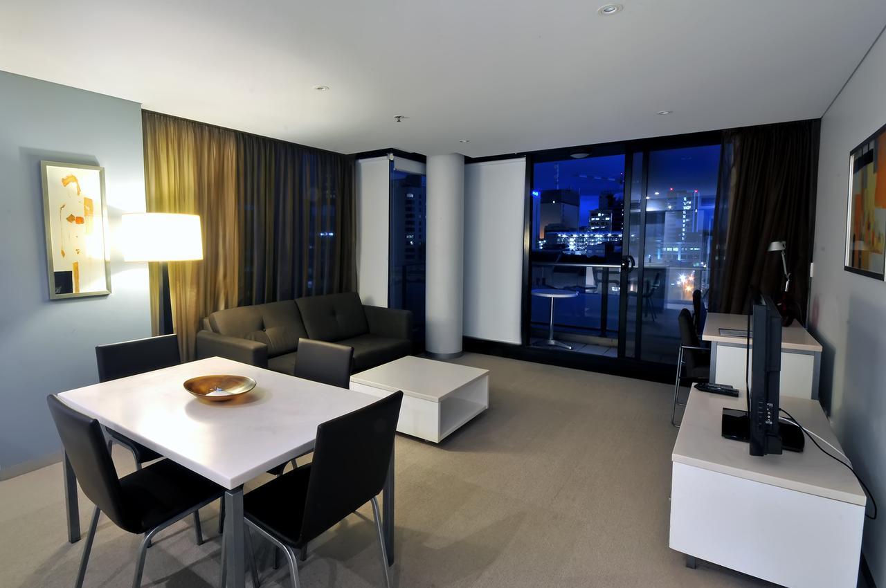 La Loft Apartments North Terrace Аделейд Екстериор снимка